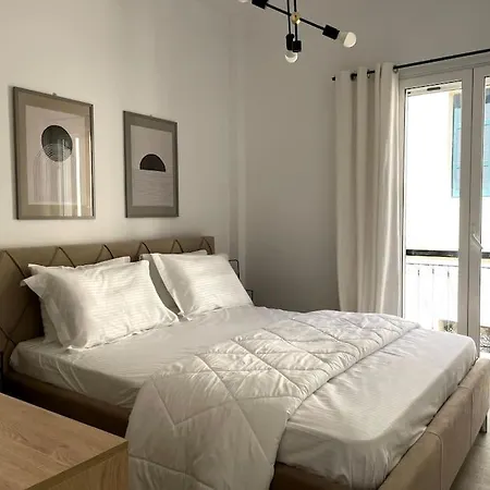 Old Courthouse Apartment Corfu (city)